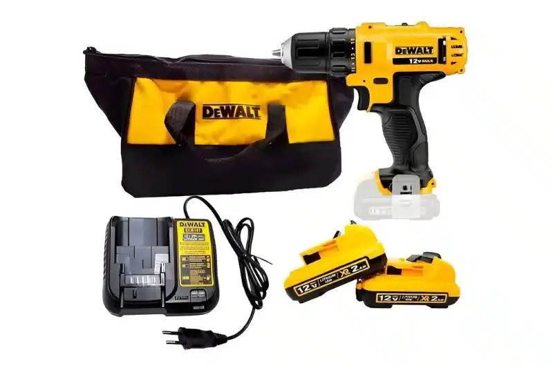 Furadeira e Parafusadeira Dewalt DCD710D2